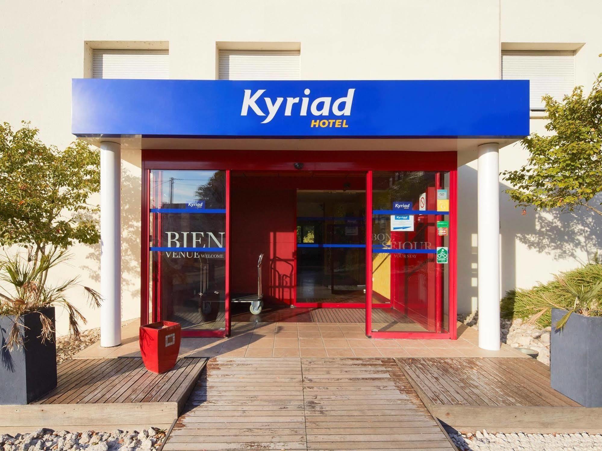 Kyriad Tours - Joué-lés-Tours Luaran gambar